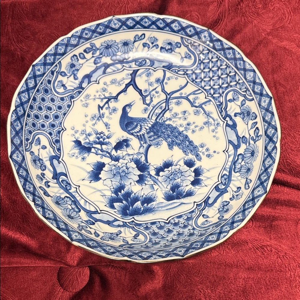 Blue and White Porcelain Decorative Plate
